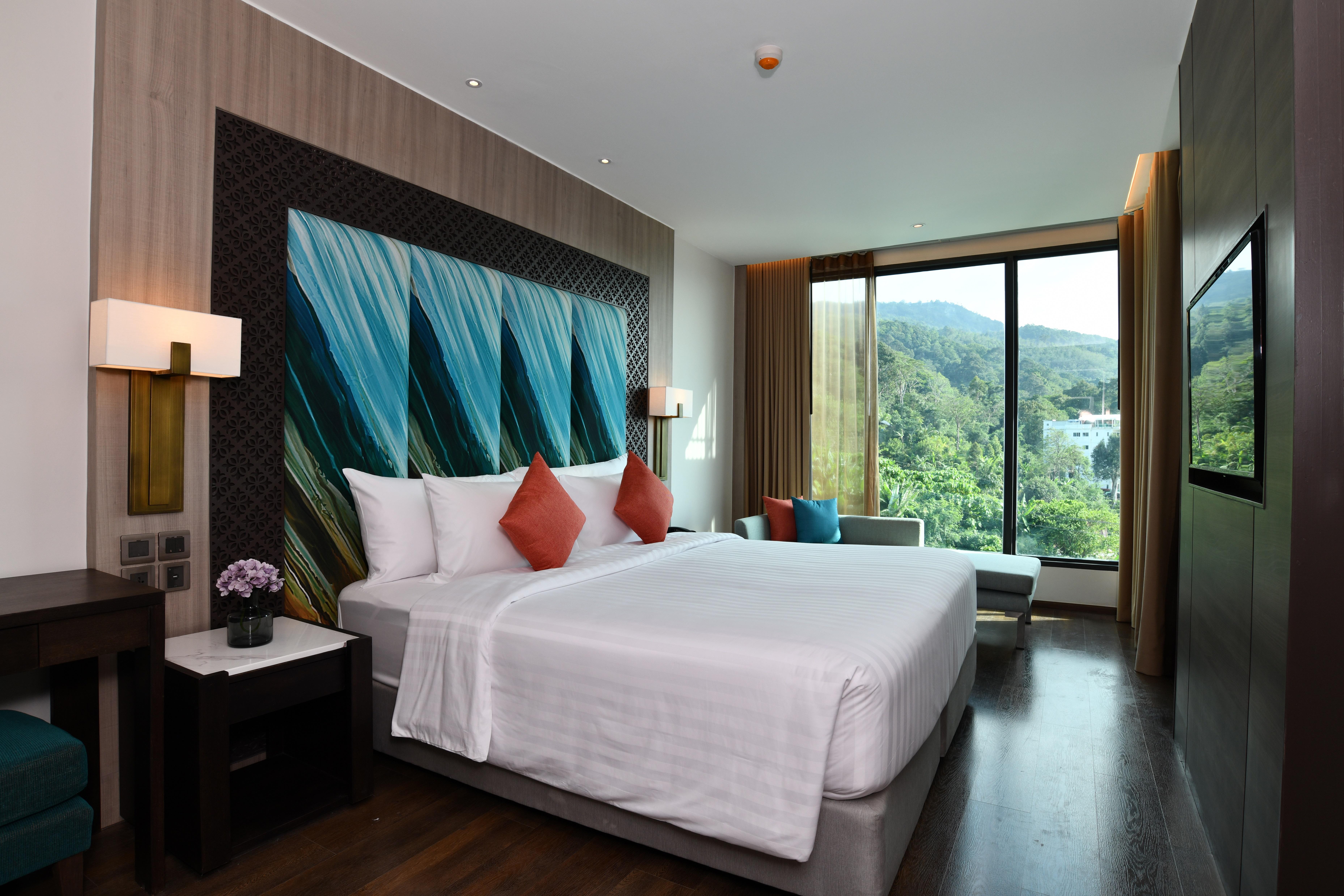 Skyview Resort Phuket Patong Beach Екстериор снимка Deluxe Room