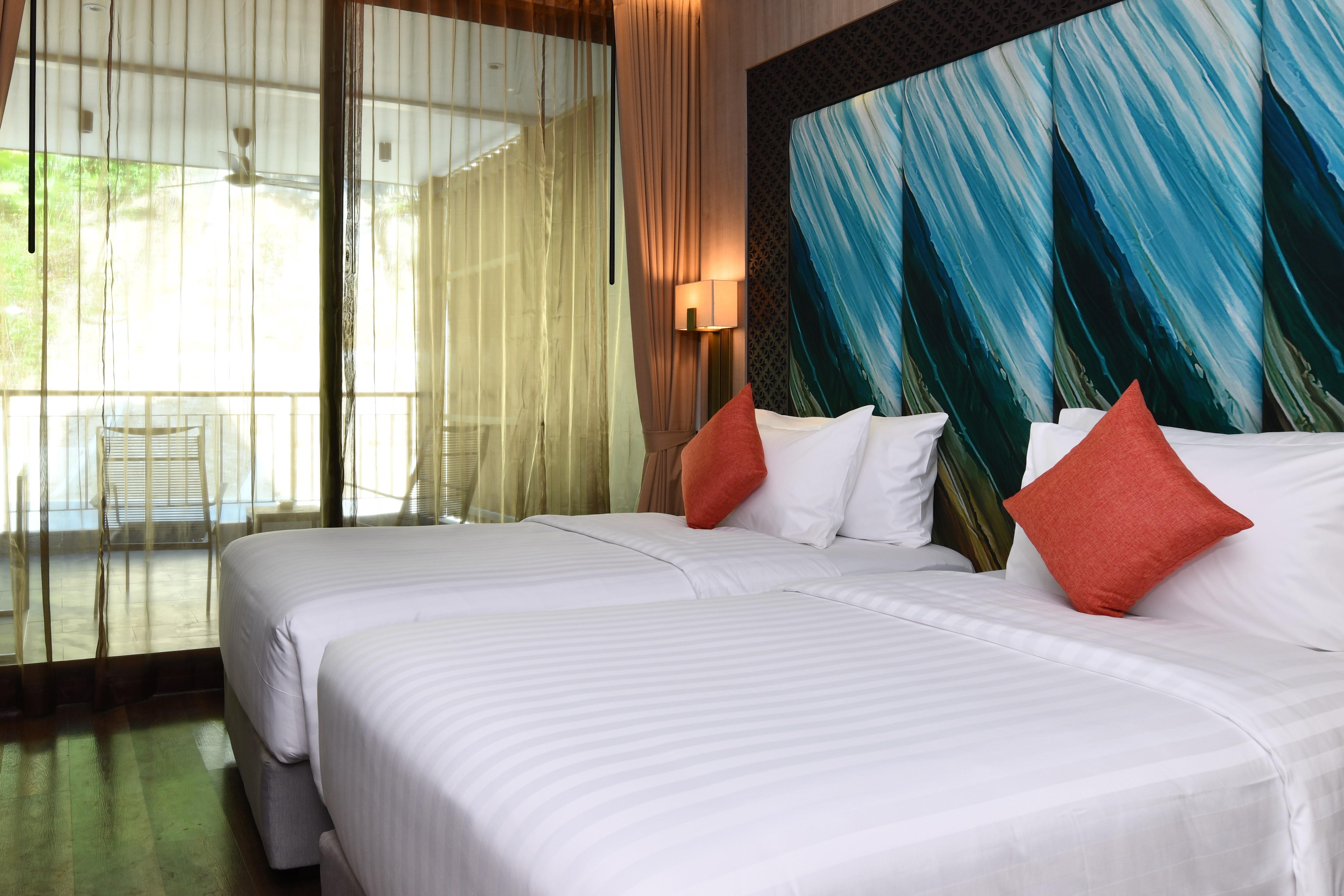 Skyview Resort Phuket Patong Beach Екстериор снимка Deluxe Room